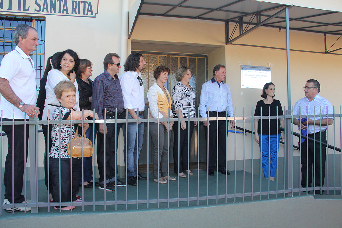 INÍCIO DE OBRAS E INAUGURAÇÕES OCORRERAM SÁBADO